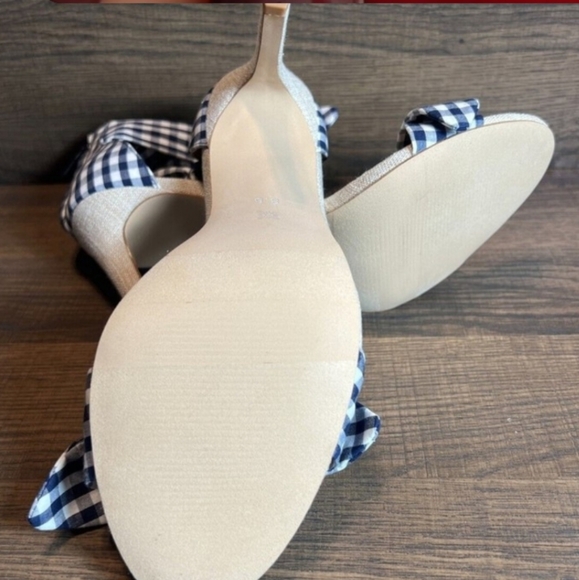 NEW - BCBGeneration Navy Blue and White Heels with Gingham Bow - Picture 5 of 6